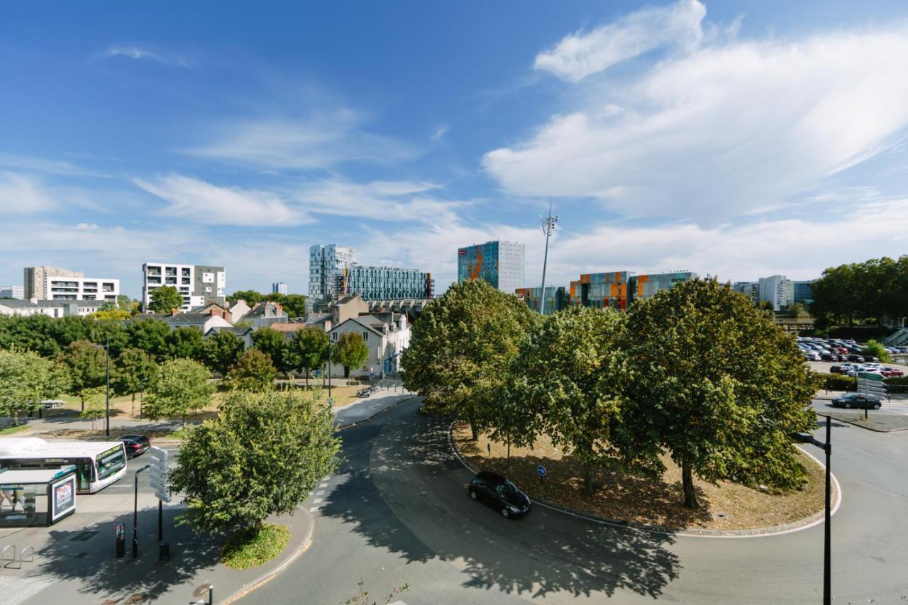 L'Idylle : T2 De Standing Avec Parking - Gare/Cite Des Congres/Lieu Unique Apartment Нант Екстериор снимка