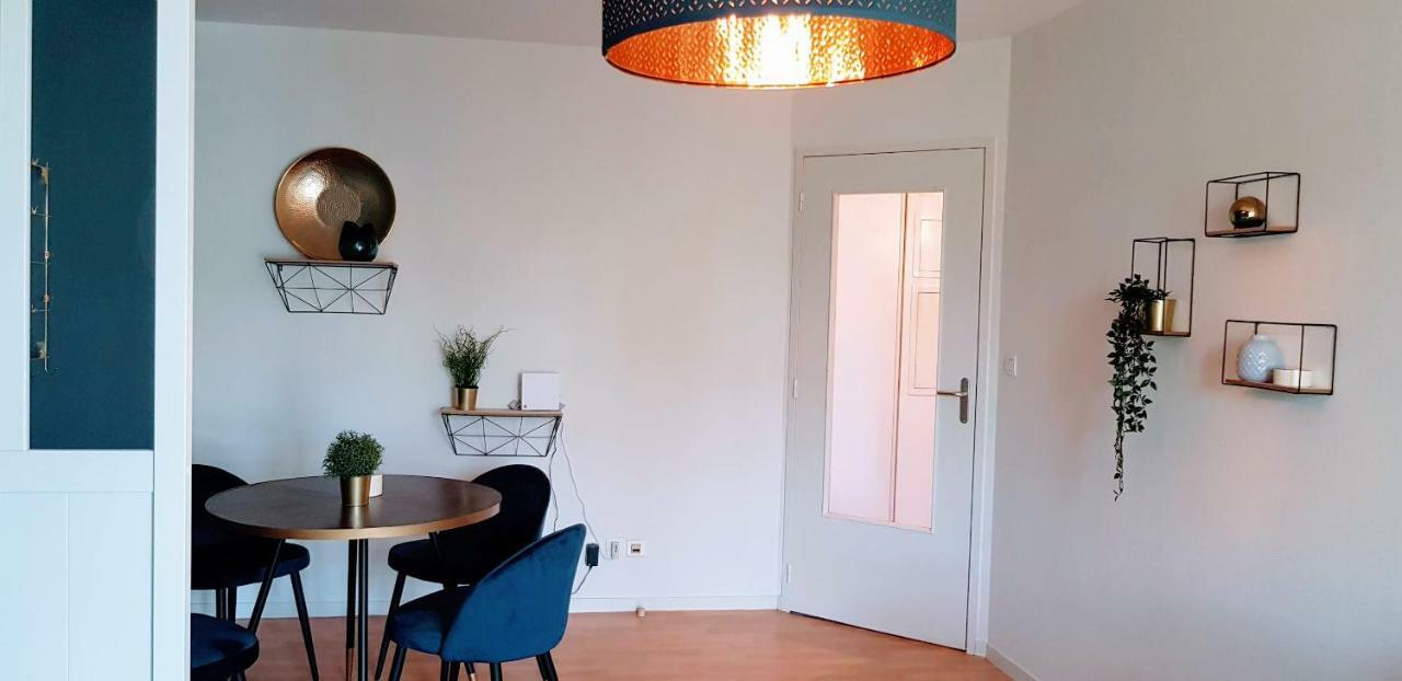 L'Idylle : T2 De Standing Avec Parking - Gare/Cite Des Congres/Lieu Unique Apartment Нант Екстериор снимка