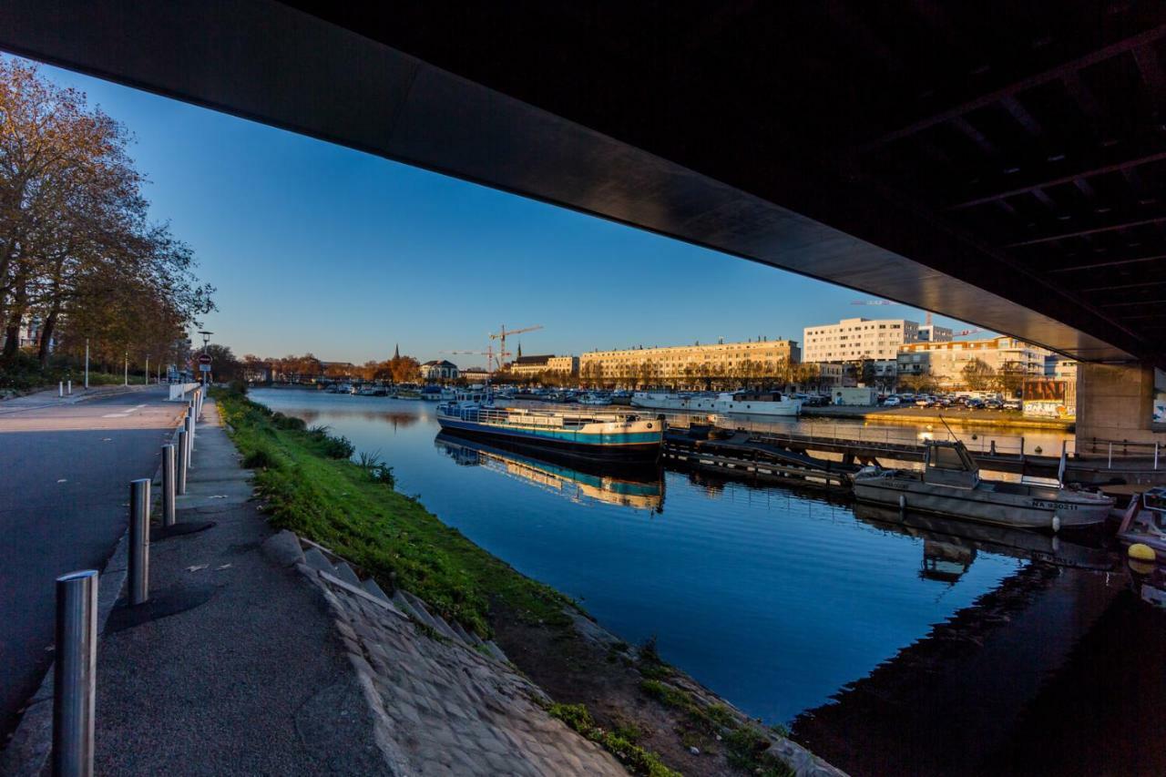 L'Idylle : T2 De Standing Avec Parking - Gare/Cite Des Congres/Lieu Unique Apartment Нант Екстериор снимка
